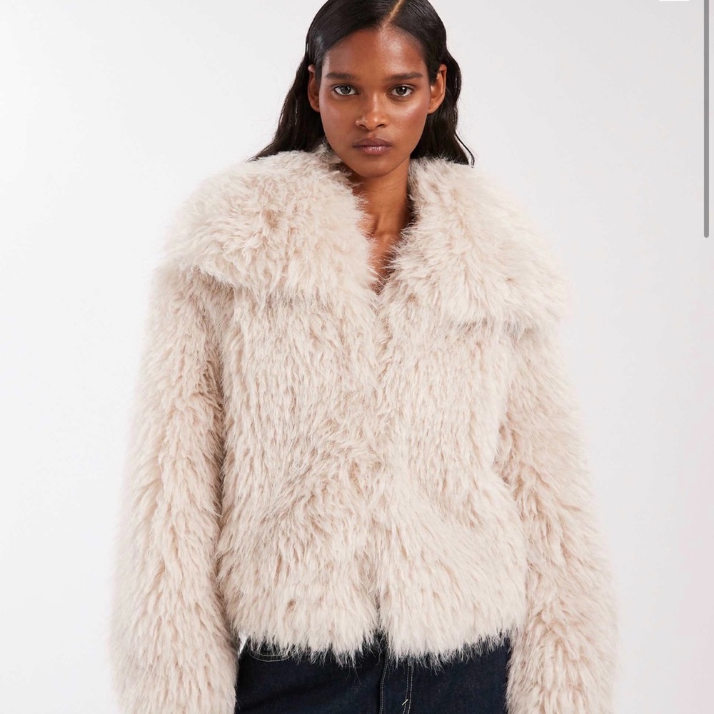 Women's Cream Faux Fur Jacket